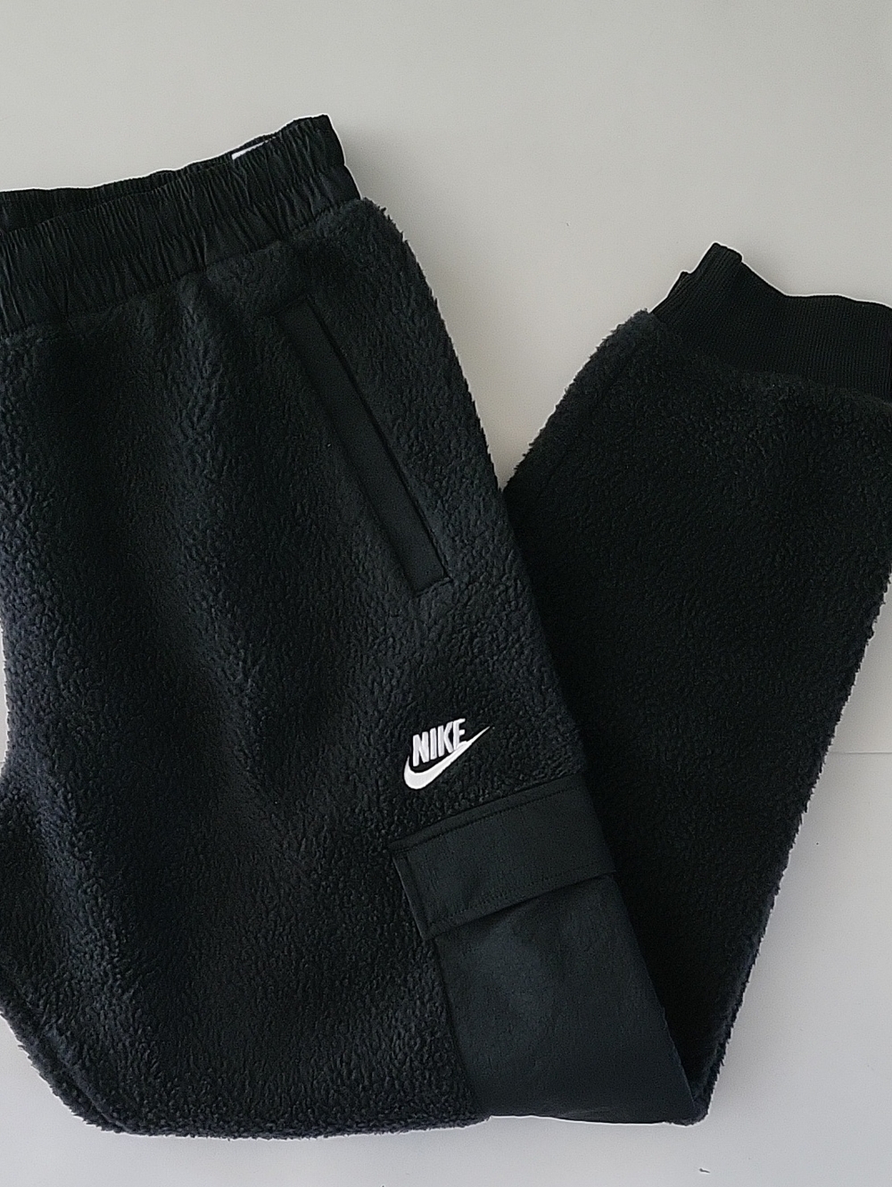 Nike Club Fleece Sherpa Cargo Pants Boys Size XL Black HV0386